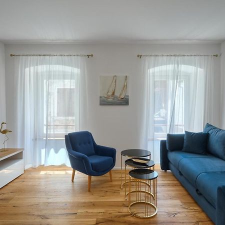 Deluxe Apartment Antonija โปเรช ภายนอก รูปภาพ