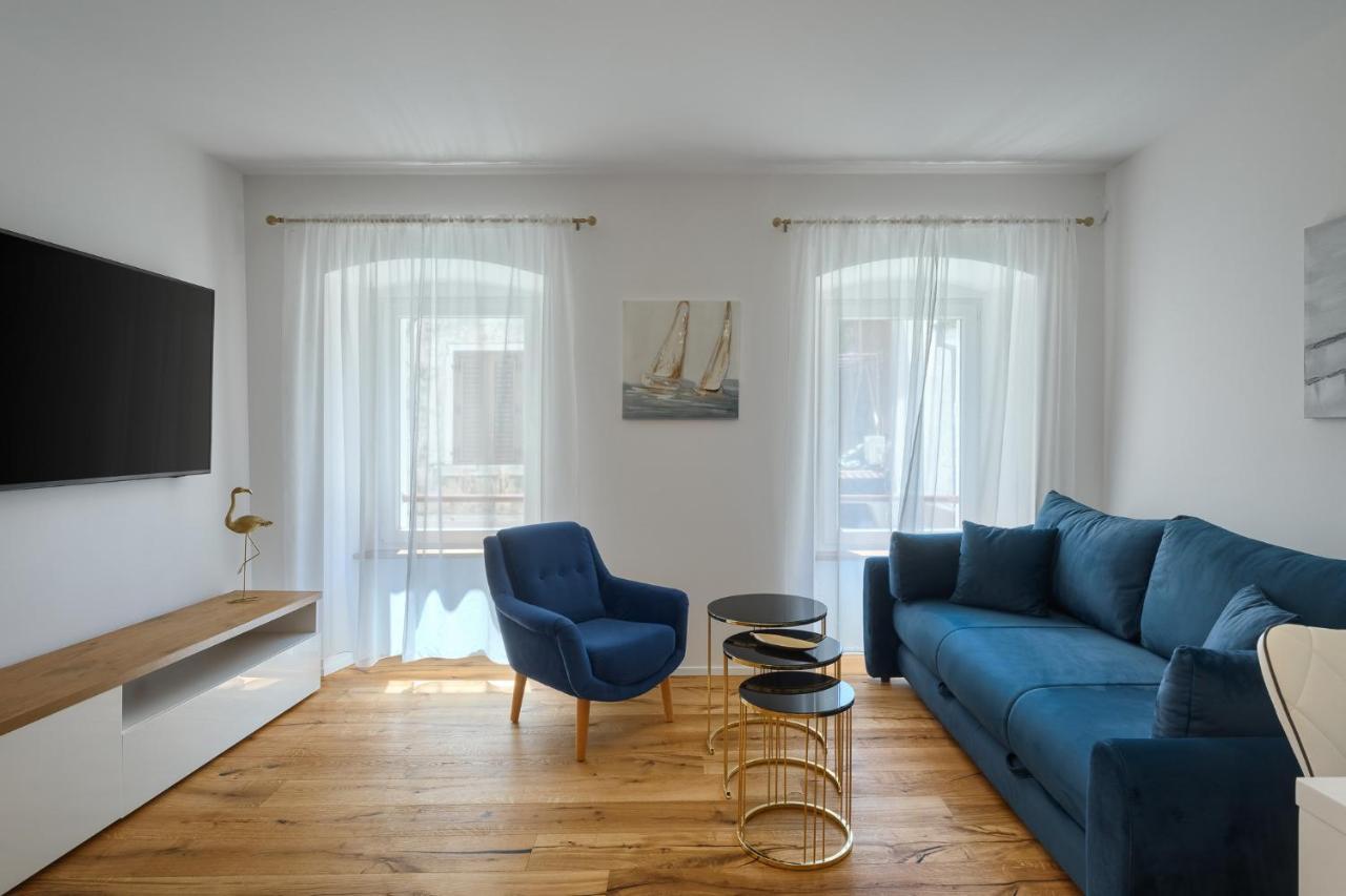 Deluxe Apartment Antonija โปเรช ภายนอก รูปภาพ